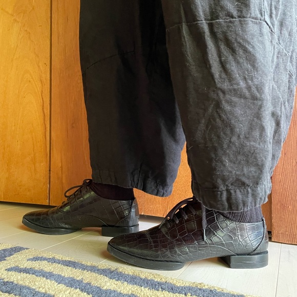 Alexander Wang black leather lace up oxfords with semi pointed toe, size 6.5 - Picture 10 of 10